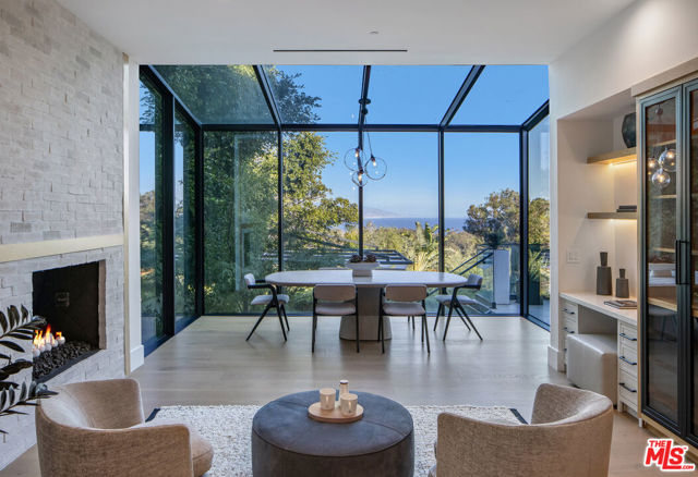 7052 Dume Drive, Malibu CA: https://media.crmls.org/mediaz/c4e04804-f380-4576-ac49-02ac8d38ccd6.jpg