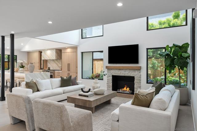 3835 Via Reposo, Rancho Santa Fe CA: https://media.crmls.org/mediaz/c4e06b21-e9a5-4396-9b5d-11a012c98c05.jpg