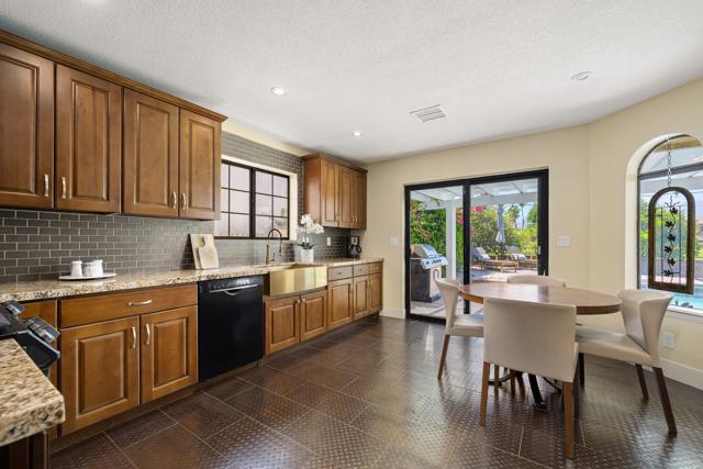 79835 Horseshoe Road, La Quinta CA: https://media.crmls.org/mediaz/c4e07c29-dd66-4a74-b53d-0083c1b03986.jpg