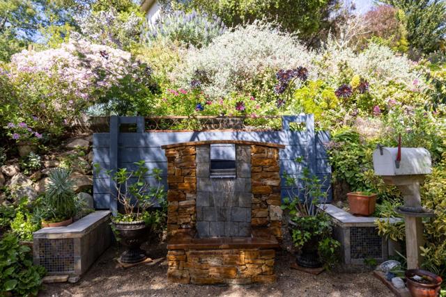 3405 Rio Road, Carmel CA: https://media.crmls.org/mediaz/c4e26c8c-9da2-4890-a752-ce569e4bb850.jpg