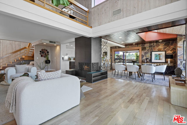 Drew Fenton | 231 Loma Metisse Road Malibu CA | MLS: 7475420