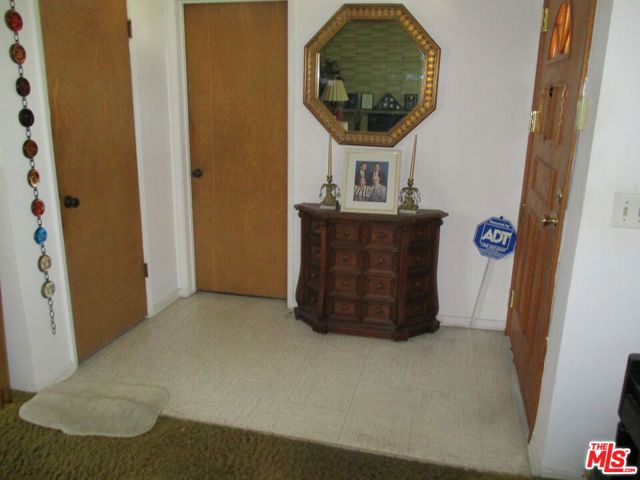 10421 S 1st Avenue, Inglewood CA: https://media.crmls.org/mediaz/c4e36c41-2f51-4ea7-97dc-f7dfa4bf579b.jpg