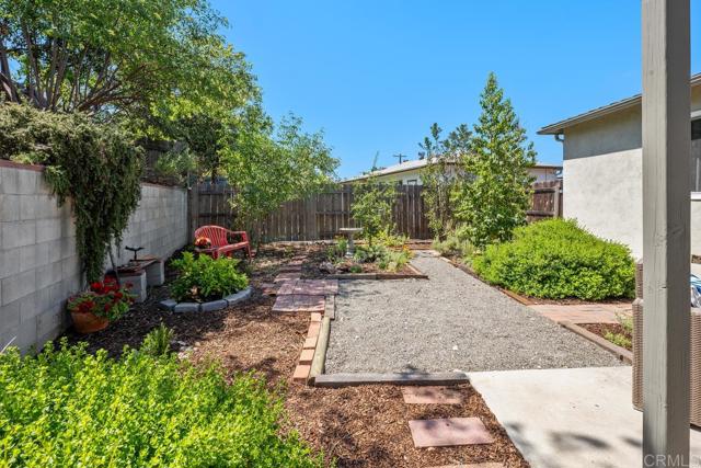 3649 NIBLICK DRIVE, La Mesa CA: https://media.crmls.org/mediaz/c4e3aefd-ded8-4b1e-b9a1-5f3c1a85294d.jpg