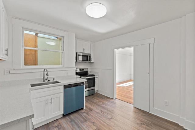 15241526 Irving Street, San Francisco CA: https://media.crmls.org/mediaz/c4e50140-19b9-4a7d-b026-06ca843729ff.jpg