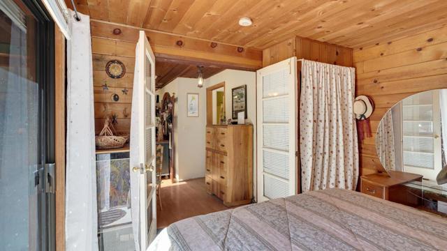 526 Lower Locksley Road, Boulder Creek CA: https://media.crmls.org/mediaz/c4e576d1-b8ba-4103-863e-335e88bd8872.jpg