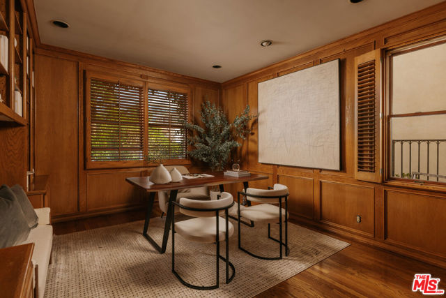 6 Bed Home for Sale in Santa Monica, California