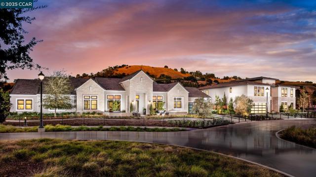 2205 Via Santa Elena, Morgan Hill CA: https://media.crmls.org/mediaz/c4e61faa-e613-4eac-a87c-01cb2a448b89.jpg