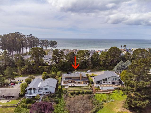1125 Sumner Avenue, Aptos CA: https://media.crmls.org/mediaz/c4e6a411-e4fb-48e9-9936-efcbfa6e5fc0.jpg