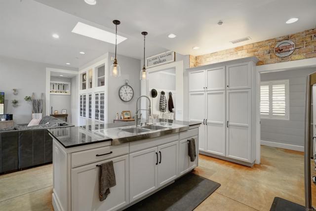 Image 18 of 55 For 1541 Santa Margarita Drive
