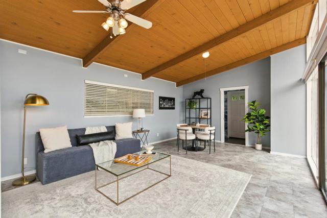 18009 Laird Court, Castro Valley CA: https://media.crmls.org/mediaz/c4e7c0fd-d0ea-4fa1-8b51-3de97521d9ec.jpg
