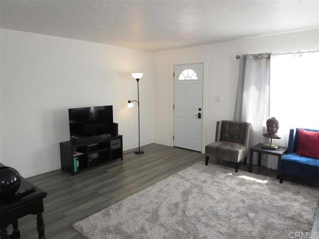 Image 4 of 12 For 1118 Imperial Beach Boulevard