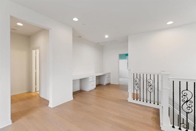 1801 Santa Christina, Chula Vista CA: https://media.crmls.org/mediaz/c4e9e8cb-97eb-4e75-9bd9-60e31ea99efb.jpg