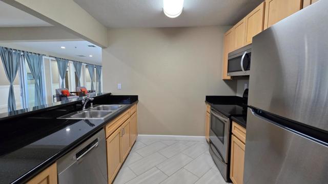 Image 26 of 37 For 6400 Christie Avenue 2211