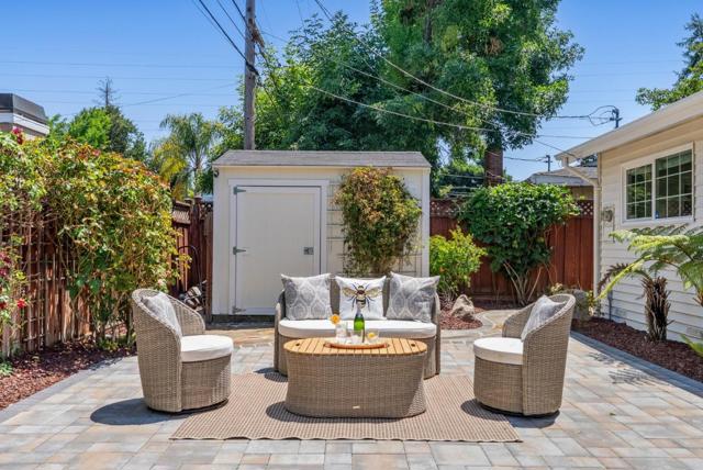 218 Jo Drive, Los Gatos CA: https://media.crmls.org/mediaz/c4eab7d4-d695-4bd4-be0b-124e2a647ac6.jpg