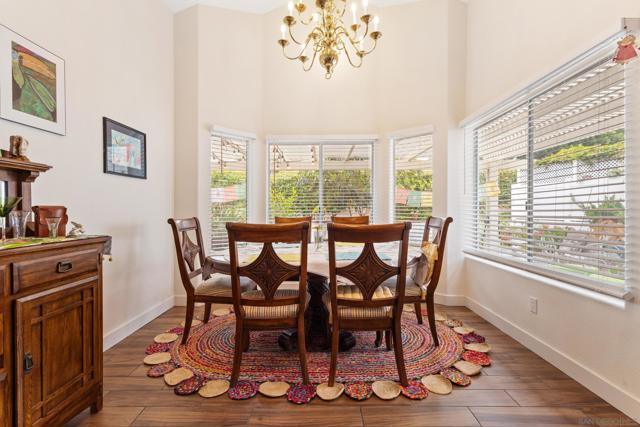4695 Adra Way, Oceanside CA: https://media.crmls.org/mediaz/c4eacf40-b9c2-4b2b-8096-11ab754b5845.jpg