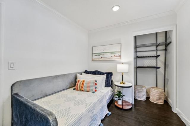 424 5th Avenue, Redwood City CA: https://media.crmls.org/mediaz/c4eb5882-27e8-429c-9e38-cf79849c0774.jpg