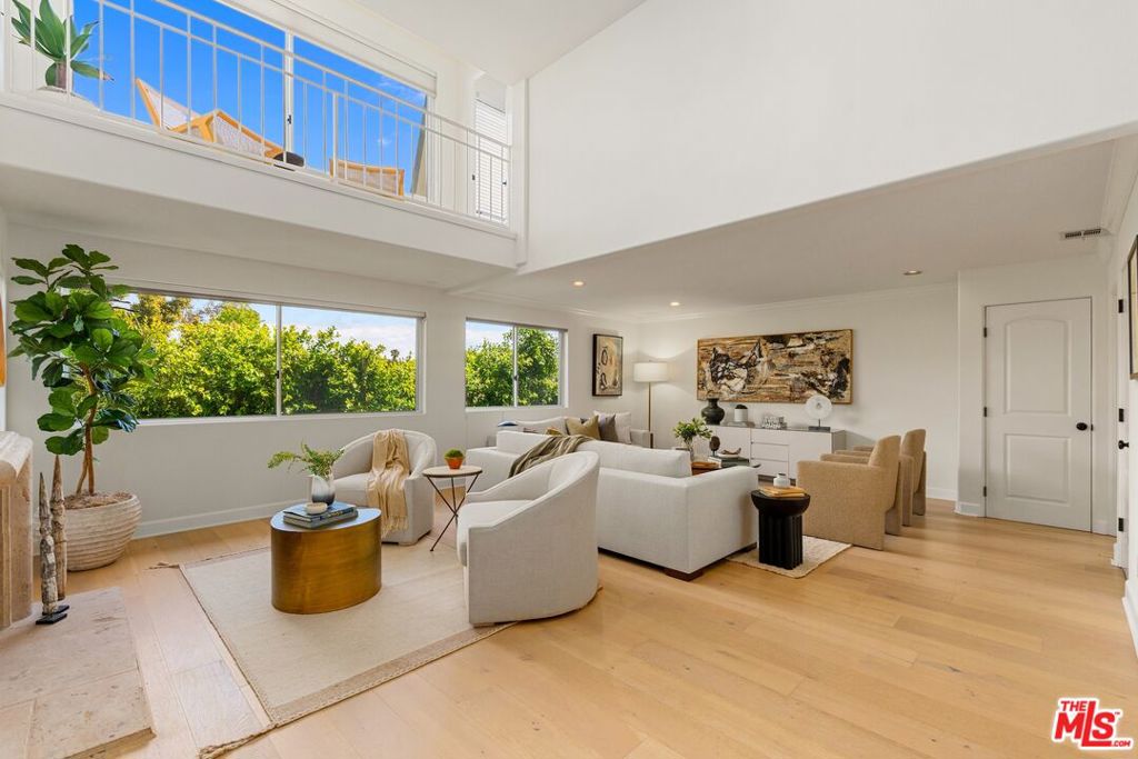 390 S Sepulveda Boulevard #409