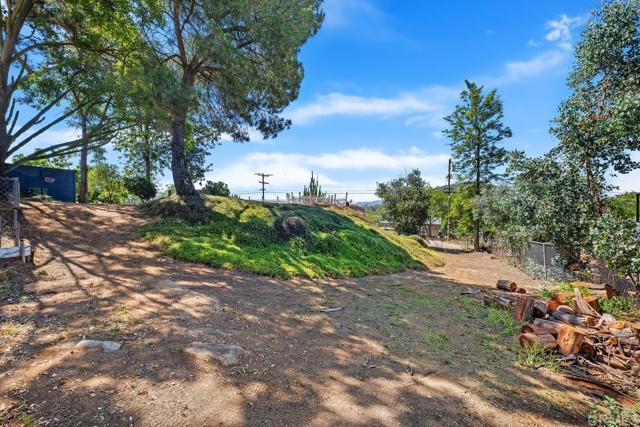 Detail Gallery Image 7 of 37 For 345 Lento Lane, El Cajon,  CA 92021 - – Beds | – Baths