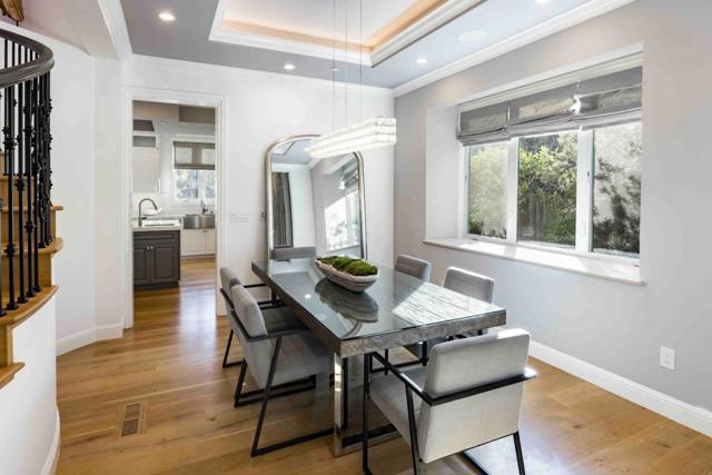 4118 Sutherland Drive, Palo Alto CA: https://media.crmls.org/mediaz/c4ecd580-8c40-4be1-bdc0-835faa1c87f7.jpg