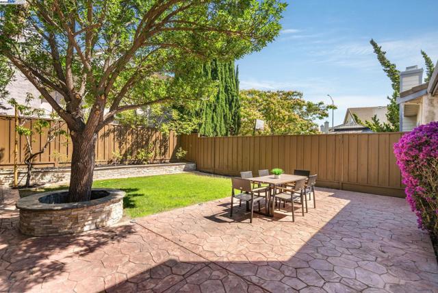 44930 Lynx Dr, Fremont CA: https://media.crmls.org/mediaz/c4ece616-6e16-4275-be9c-3940c9993f43.jpg