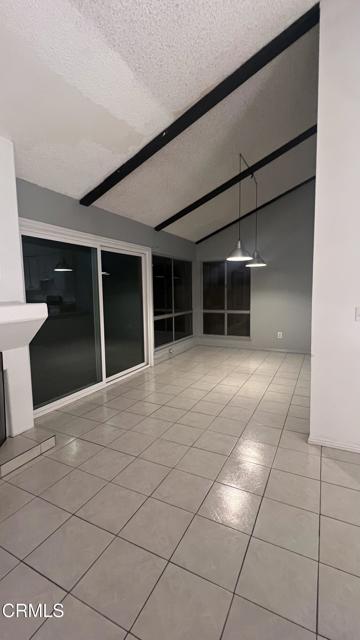 Detail Gallery Image 6 of 19 For 2221 N Eastwood Ave, Santa Ana,  CA 92705 - 3 Beds | 2 Baths
