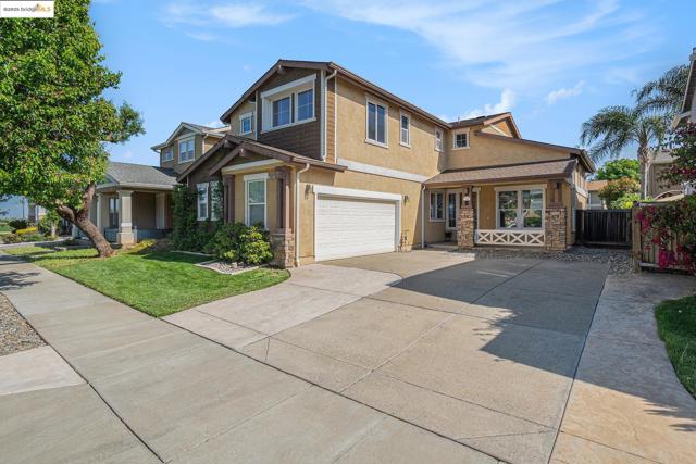 1008 Finn Way, Brentwood CA: https://media.crmls.org/mediaz/c4eed344-b431-43de-8dfb-15c86a66ef11.jpg