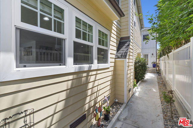 20 Anchorage Street, Marina del Rey, California 90292, ,Multi-Family,For Sale,Anchorage,24434905