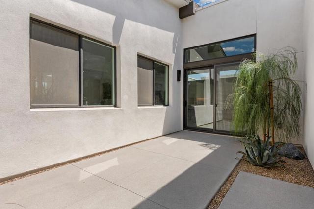 423 Fountain Drive, Palm Springs, CA 92262