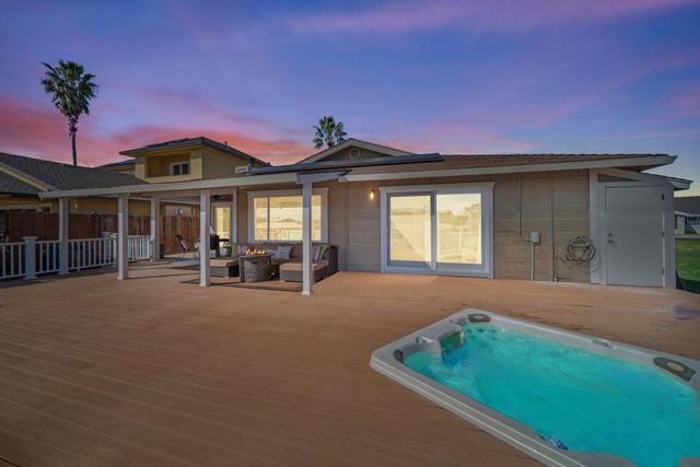 171 Discovery Bay Boulevard, Discovery Bay CA: https://media.crmls.org/mediaz/c4f0abb3-c3b8-49e4-b767-461cdcd1ae33.jpg