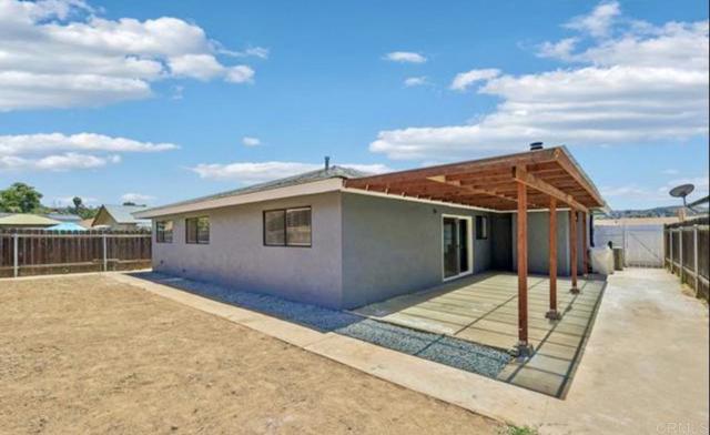 13132 Pam Lane, Lakeside CA: https://media.crmls.org/mediaz/c4f2d1e9-90a9-4e65-81d8-21b17e7ee542.jpg
