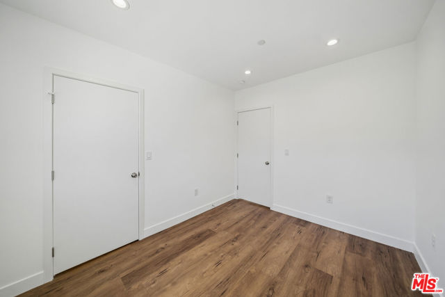 6334 1/2 Beck Avenue photo 17