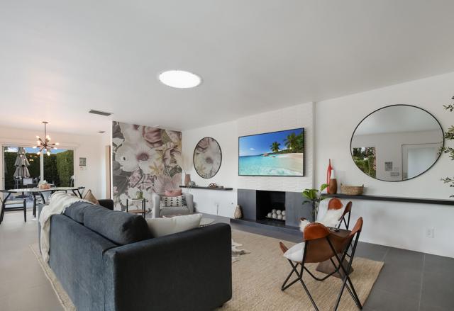 1529 S Calle Palo Fierro, Palm Springs CA: https://media.crmls.org/mediaz/c4f34423-bab7-4e88-9686-6da715be12b0.jpg