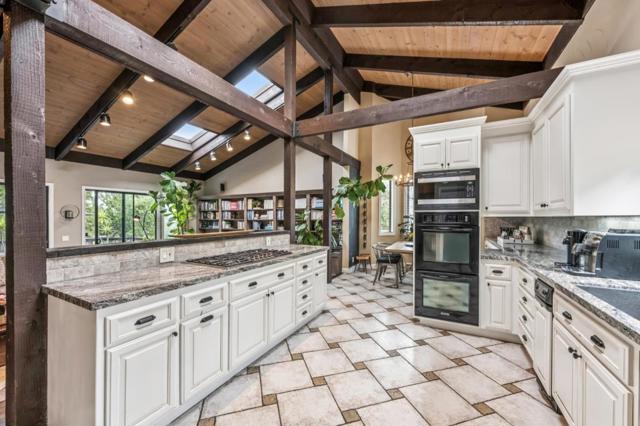 61 Oak Haven Way, Woodside CA: https://media.crmls.org/mediaz/c4f422c3-4dec-4864-bcac-9cd548b91cc0.jpg