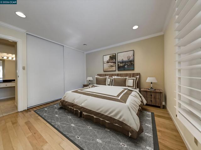 820 N Delaware St, San Mateo CA: https://media.crmls.org/mediaz/c4f469c9-6731-402b-a76b-abce193c29ca.jpg