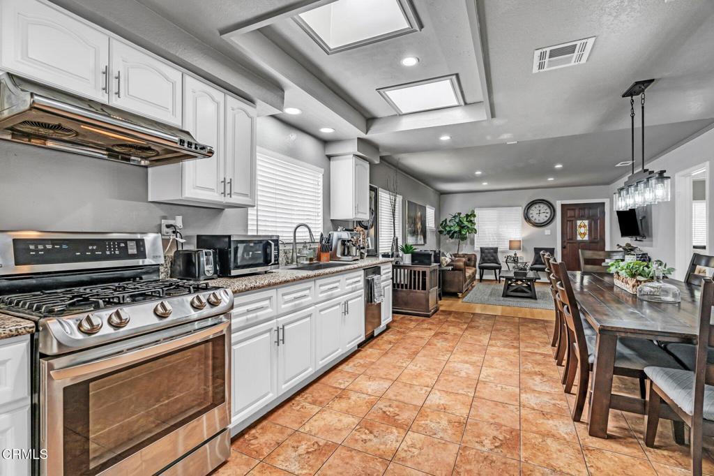1521 N Columbus Avenue Glendale img 28