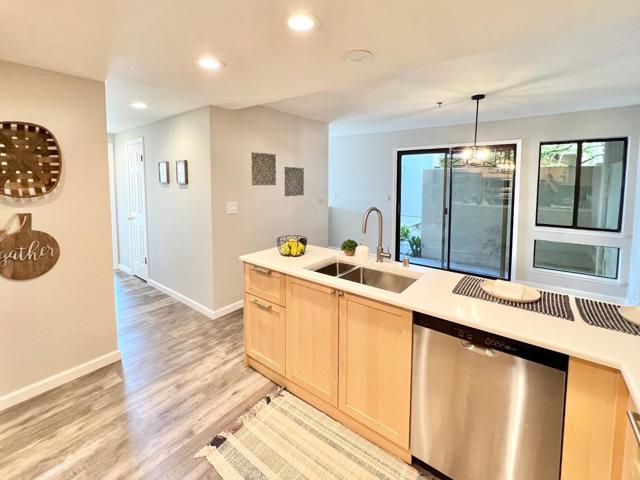 438 Portofino Drive, San Carlos CA: https://media.crmls.org/mediaz/c4f500f6-ed4e-4b65-8f1d-84448a80f88f.jpg