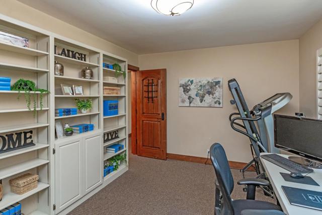 12467 Creekview Court, San Martin CA: https://media.crmls.org/mediaz/c4f528fe-675f-452a-89c8-ea776c6991c4.jpg
