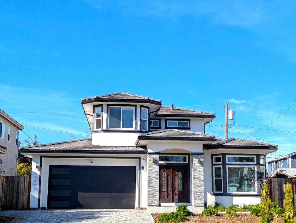 10831 Johnson Avenue