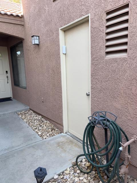Image 3 of 56 For 76915 Turendot Street