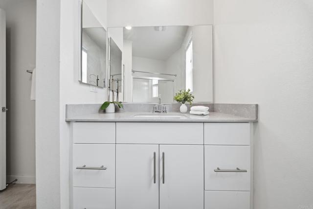 Detail Gallery Image 15 of 72 For 2056 Callisto Terrace, Chula Vista,  CA 91915 - 3 Beds | 3/1 Baths