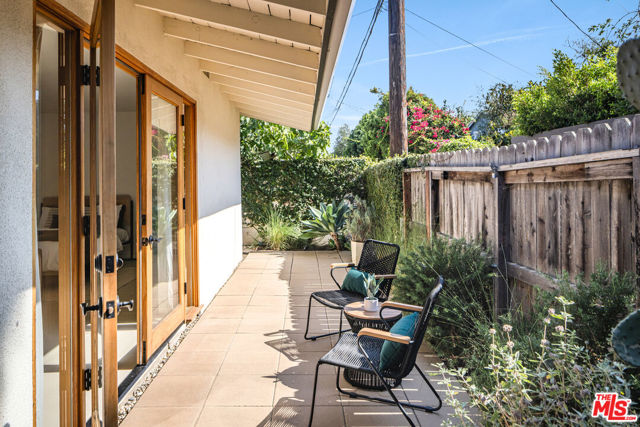 3537 Beethoven Street, Los Angeles CA: https://media.crmls.org/mediaz/c4f8ff34-a7b0-4604-aeb7-7f80be7ddb8e.jpg