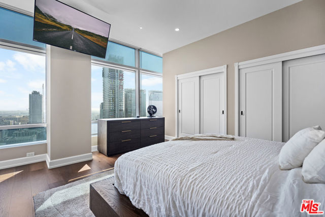 900 W Olympic Boulevard, Los Angeles CA: https://media.crmls.org/mediaz/c4f91500-4161-45b7-b24b-7cd788d51922.jpg