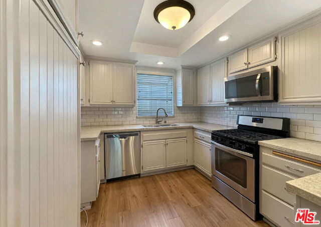 26758 Claudette Street, Canyon Country CA: https://media.crmls.org/mediaz/c4f96500-110b-4aec-a411-89d3e9268f49.jpg