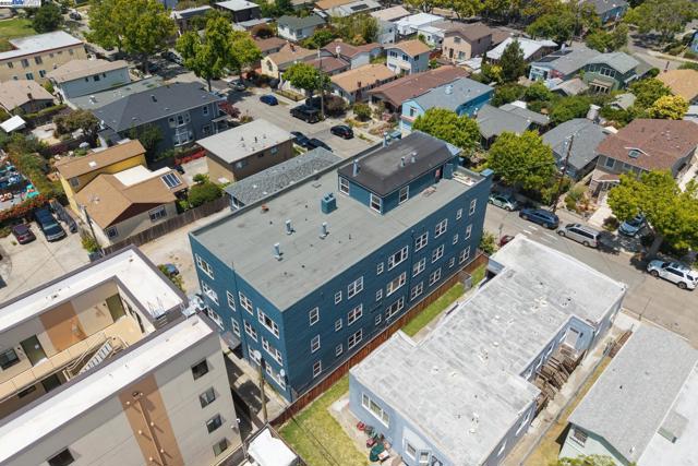1360 Berkeley Way, Berkeley CA: https://media.crmls.org/mediaz/c4fa018f-43c8-4fe6-b428-46619cea2c0e.jpg