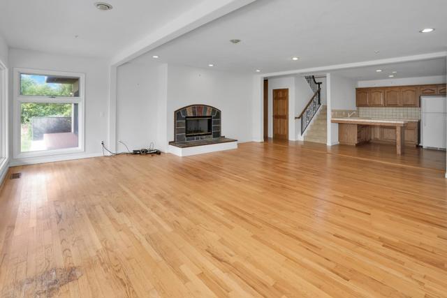 388 Aptos Ridge Circle, Watsonville CA: https://media.crmls.org/mediaz/c4fafef1-e81f-455b-8deb-2c5801dfb637.jpg