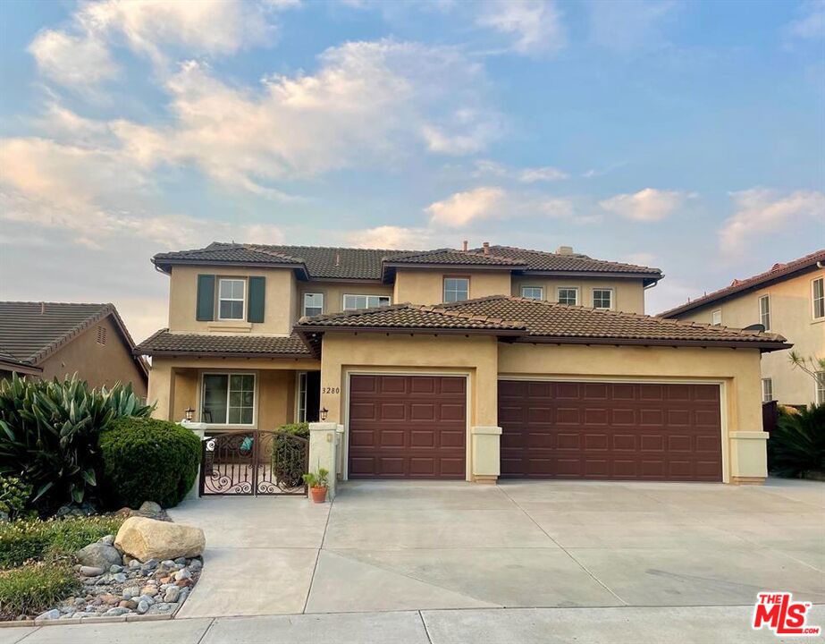 3280 Canyon View Drive