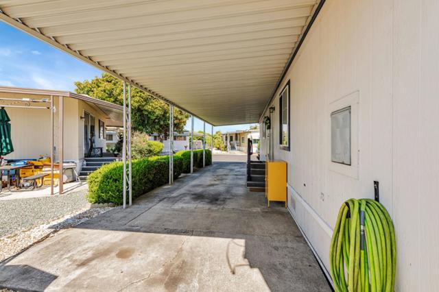 1580 Balein Court, Hayward CA: https://media.crmls.org/mediaz/c4ff79f4-4dec-44b4-8edc-b54515d120f5.jpg