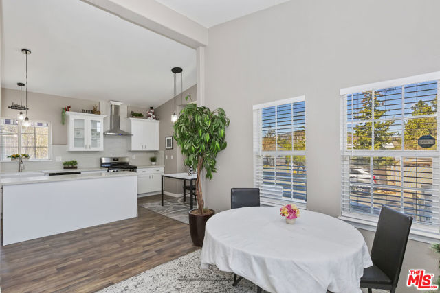 391 Montclair Drive, Big Bear City CA: https://media.crmls.org/mediaz/c4ffb0ce-29dc-4fe4-9a64-54f27f22ee7f.jpg