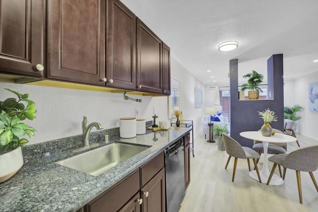 2742 Oak Road, Walnut Creek CA: https://media.crmls.org/mediaz/c501e954-d104-457b-89a5-07c7f54be0a7.jpg