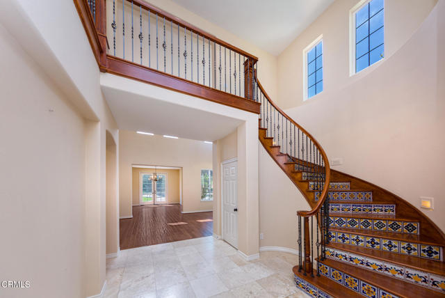 Detail Gallery Image 4 of 56 For 5018 via Andrea, Newbury Park,  CA 91320 - 5 Beds | 4/1 Baths